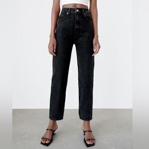 Zara High Rise Mom Jeans Black 4